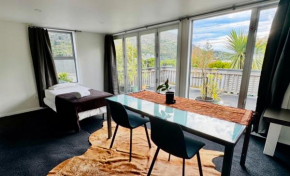 Airport Guesthouse Queenstown